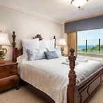 B5368 Crystal Shores Villa